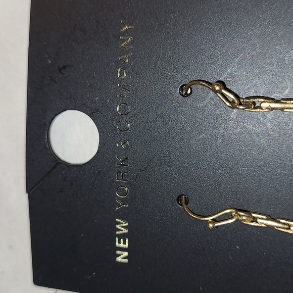 Women's New York & Co. Earrings NWT - Picture 3 of 7